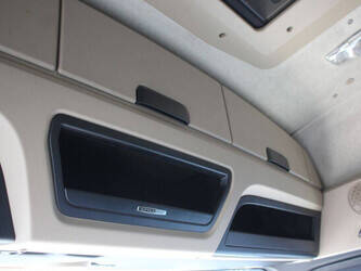 2012-mercedes-benz-actros-1459981-47629885