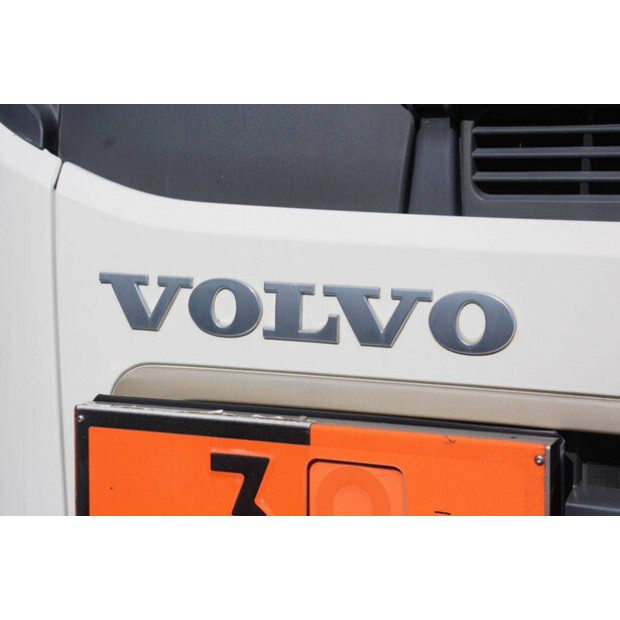 2005 Volvo FM9 300-47629978