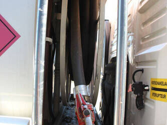 2005-volvo-fm9-300-1459983-47630000