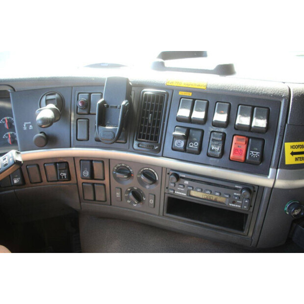 2005 Volvo FM9 300-47630018