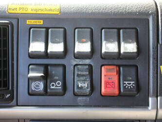 2005-volvo-fm9-300-1459983-47630019