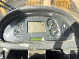صورة ل شيولات 2013 كوماتسو WA600-6