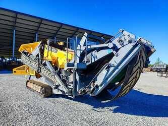2014-rubble-master-hs3500-47639533
