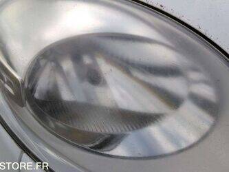 2013-peugeot-208-1460083-47643194