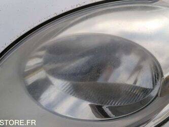 2013-peugeot-208-1460083-47643197