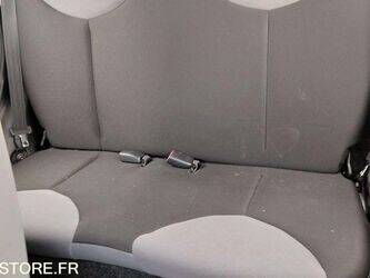 2013-peugeot-208-1460083-47643198