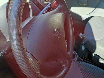 peugeot-107-1460085-47643257