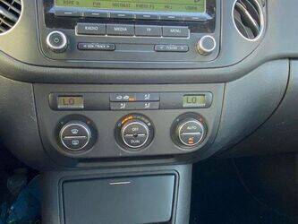 2009-volkswagen-golf-1460088-47643346