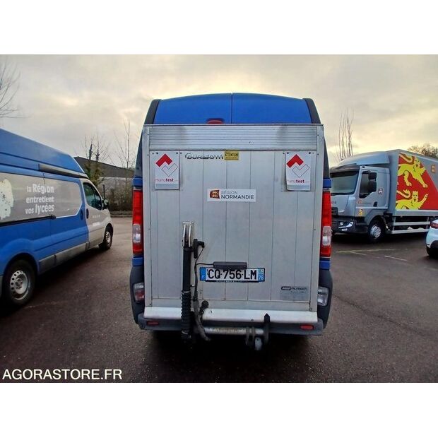 2013 Renault Trafic-47643371