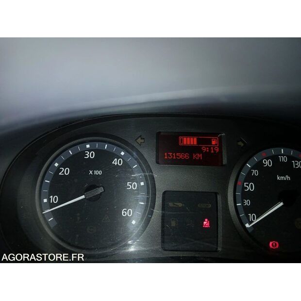 2013 Renault Trafic-47643373