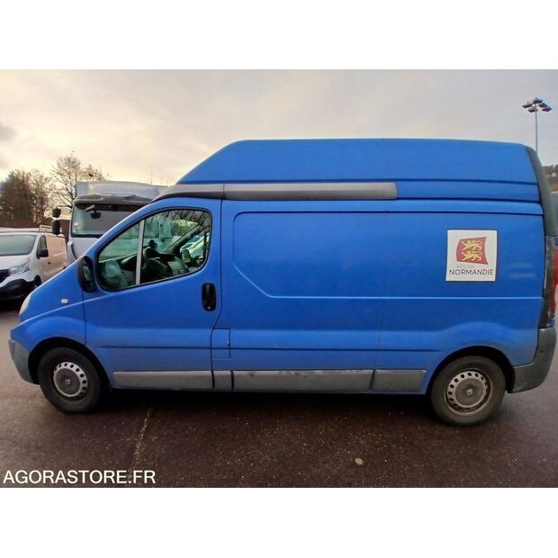 2013 Renault Trafic-47643375