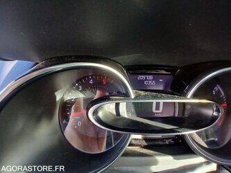 2016-renault-clio-1460092-47643412