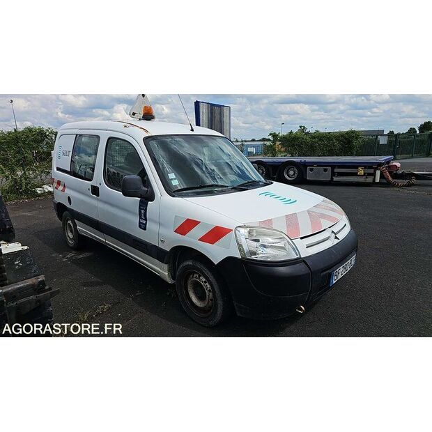 2010 Citroen BERLINGO-47643601