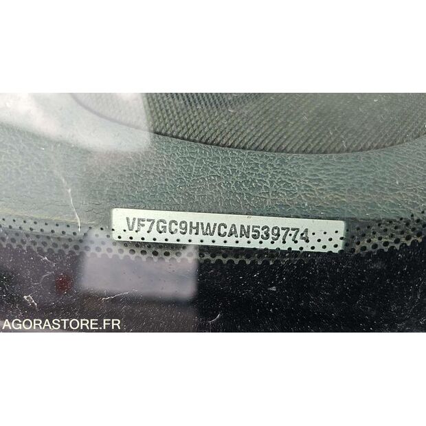 2010 Citroen BERLINGO-47643621