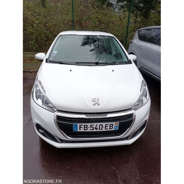 2018 Peugeot 208-47643747