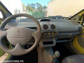 1999-renault-twingo-1460110-47643893