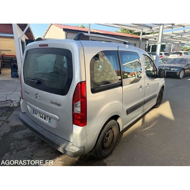 2010 Citroen BERLINGO-47643928