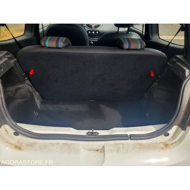 2013 رينو Twingo-47643971