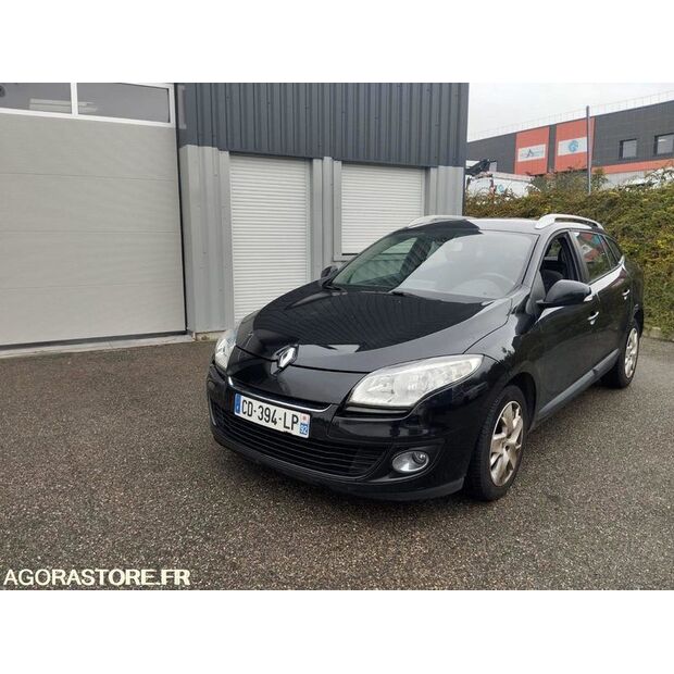 2012 رينو Megane-47644019