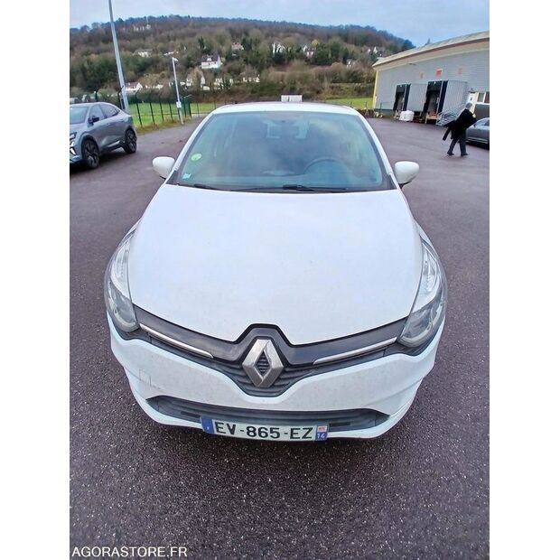 2018 رينو Clio-47644044