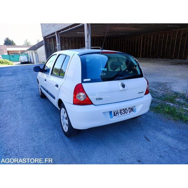2009 Renault Clio-47644102