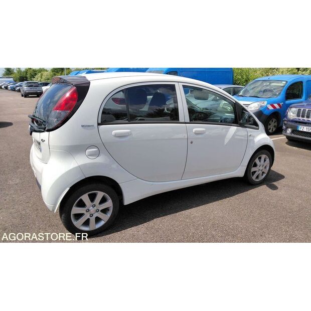 2013 Peugeot ION-47644161