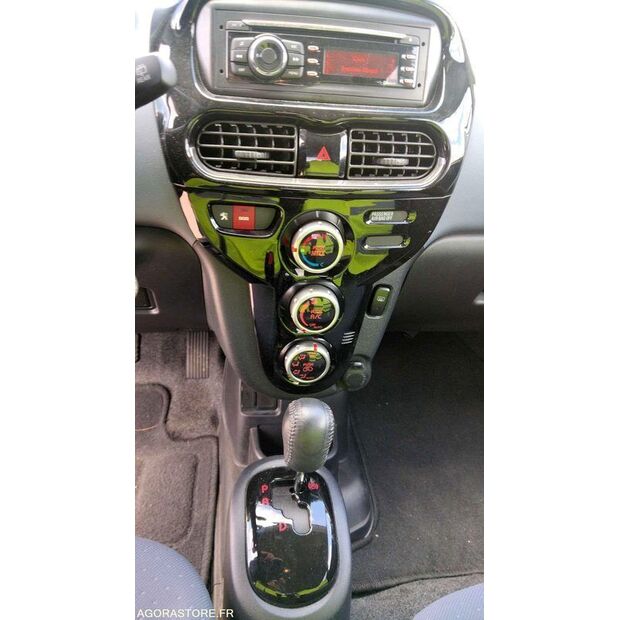 2013 Peugeot ION-47644166