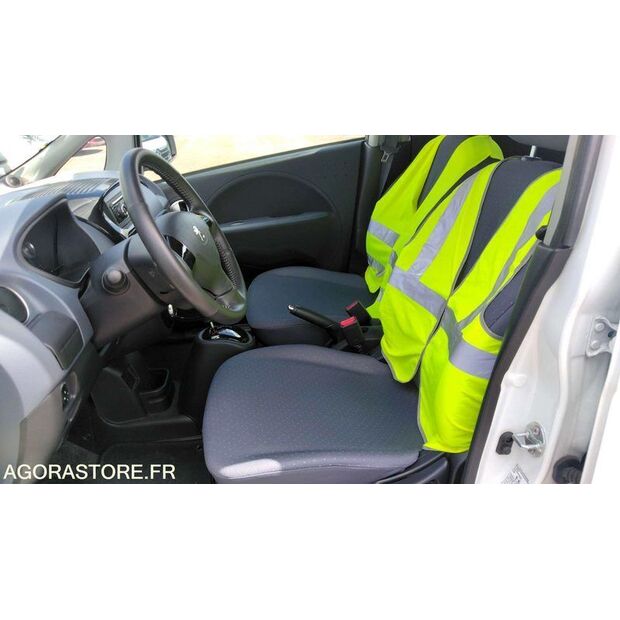 2013 Peugeot ION-47644169