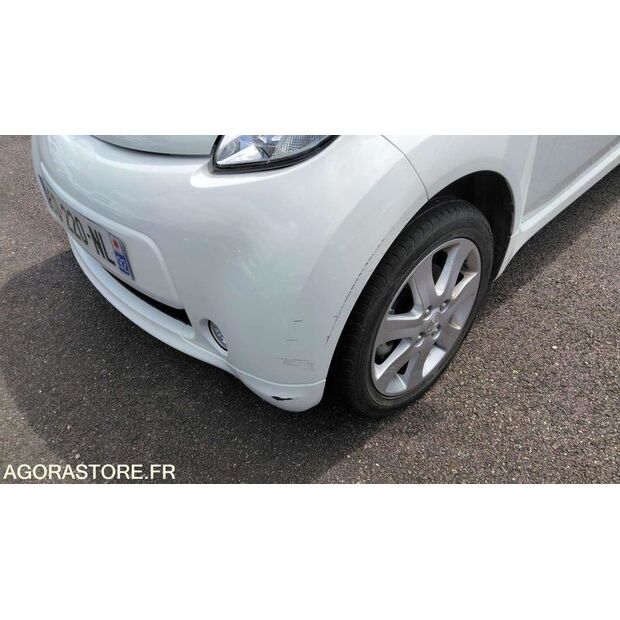 2013 Peugeot ION-47644172