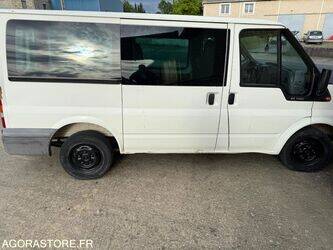 2003-ford-transit-1460124-47644229