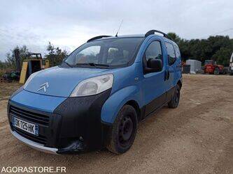 2014-citroen-nemo-1460129-47644374