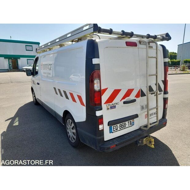 2017 Renault Trafic-47644446