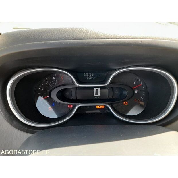 2017 Renault Trafic-47644447