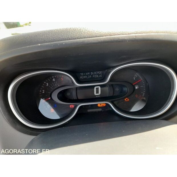 2017 Renault Trafic-47644450