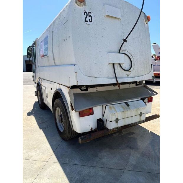 Bucher City Cat 5000-47644490