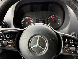 2020-mercedes-benz-sprinter-1460145-47644814