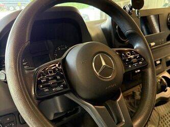 2020-mercedes-benz-sprinter-1460145-47644819