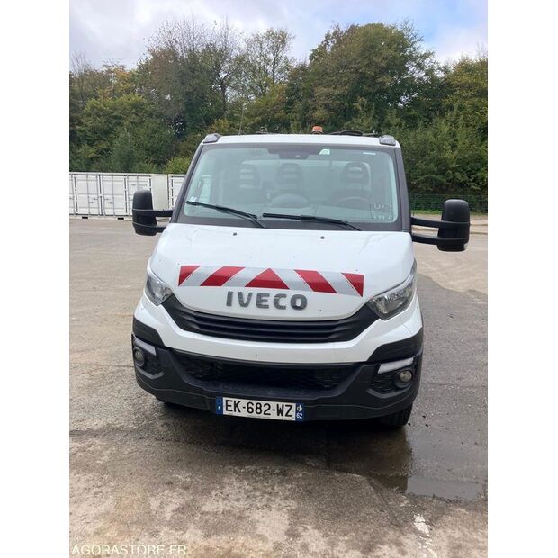 2017 Iveco 70C18-47644911
