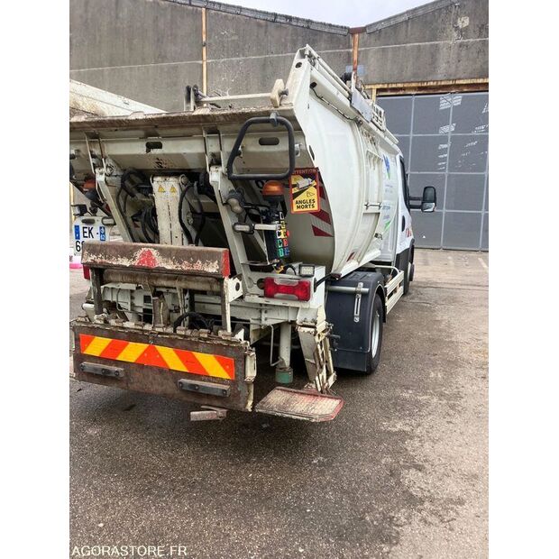 2017 Iveco 70C18-47644914