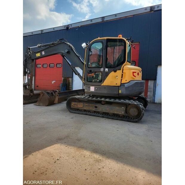 2016 Volvo ECR88D-47644921