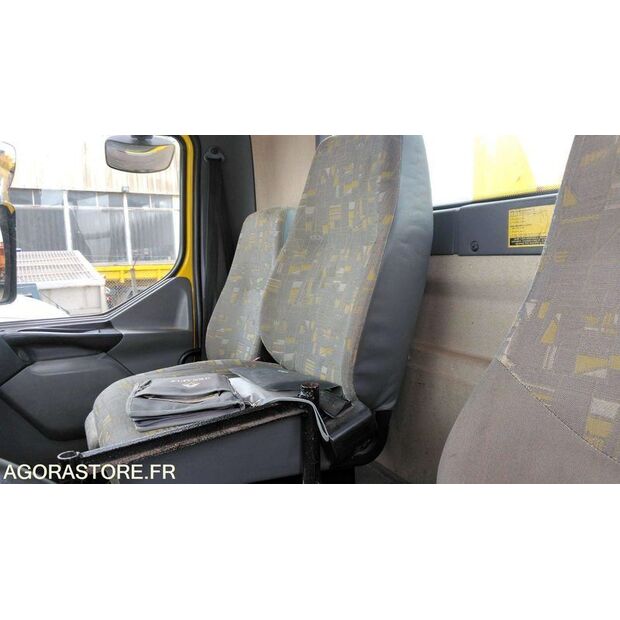 2003 Renault PREMIUM-47645124