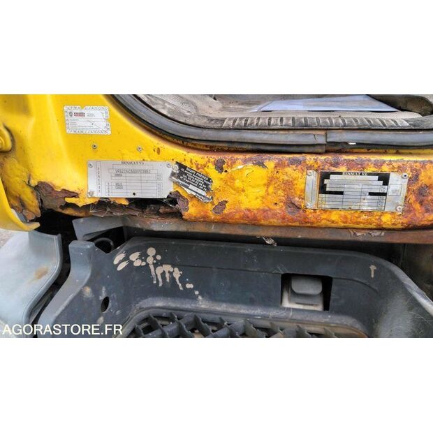 2002 Renault PREMIUM-47645193