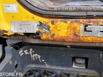 2002-renault-premium-1459533-47645193