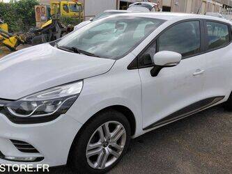 2017-renault-clio-1459566-47645307