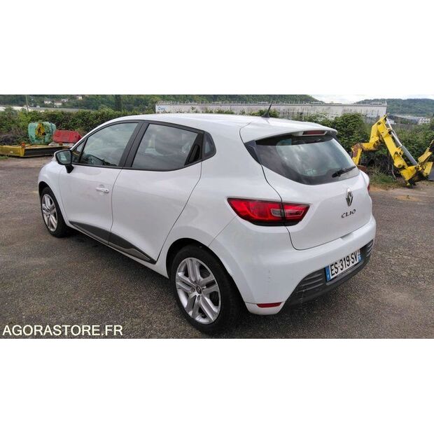 2017 رينو Clio-47645309