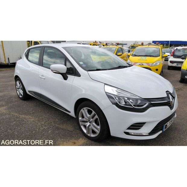 2017 رينو Clio-47645311