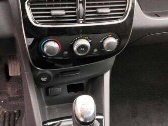 2017-renault-clio-1459566-47645323