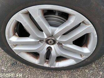 2017-renault-clio-1459566-47645355