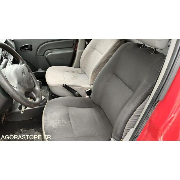 2011 Dacia LOGAN-47645448