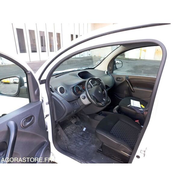 2013 Renault Kangoo-47645515